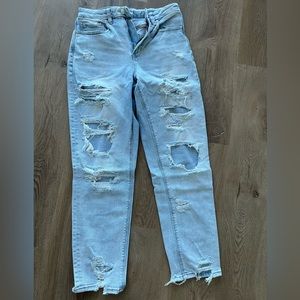 American Eagle Curvy Mom Jean